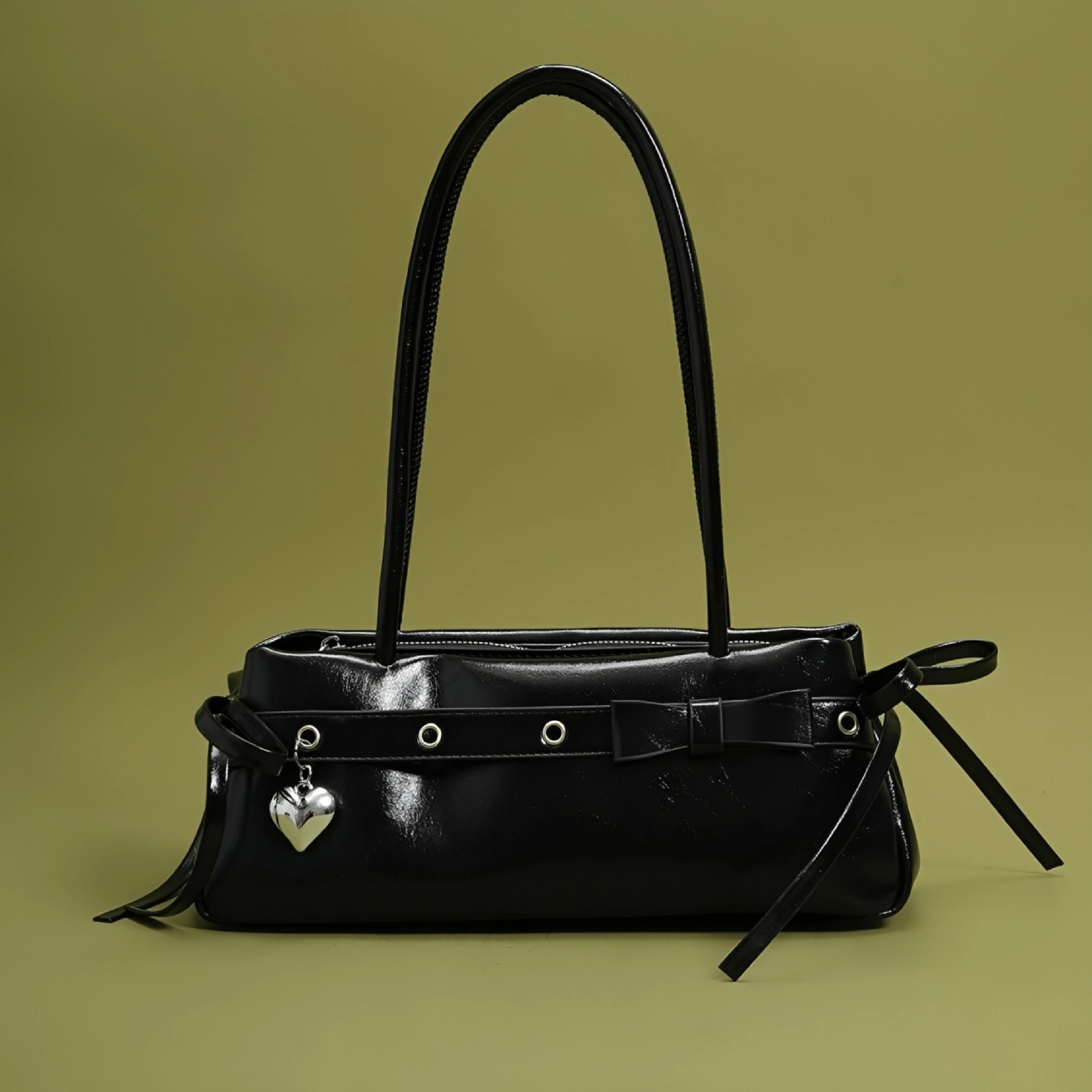 The Colette Bow